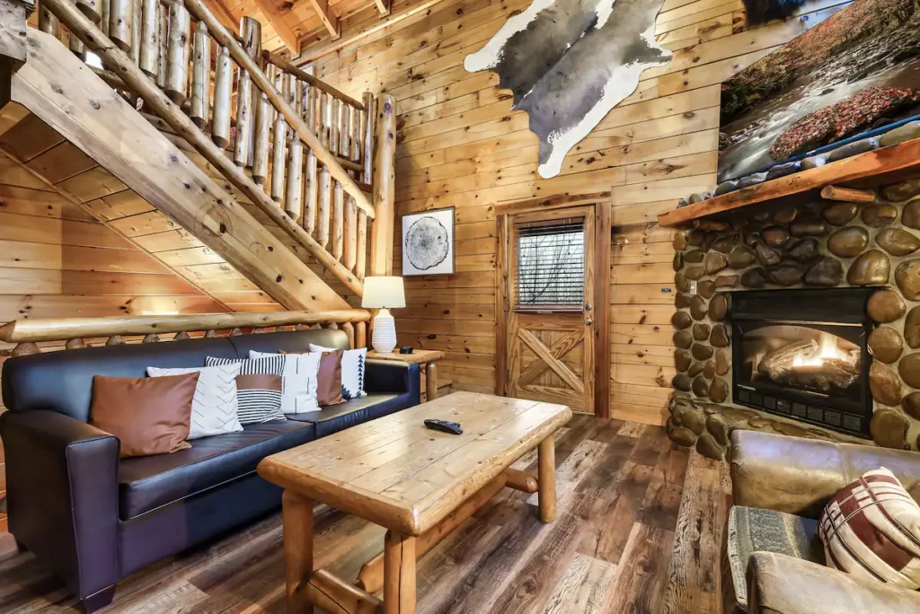 Rove Stays Georgeous Mountain Cabin - Tennessee Rental 4