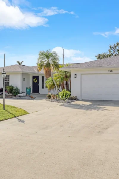 Rove Stays Cape Coral - Fort Meyers Rental 24